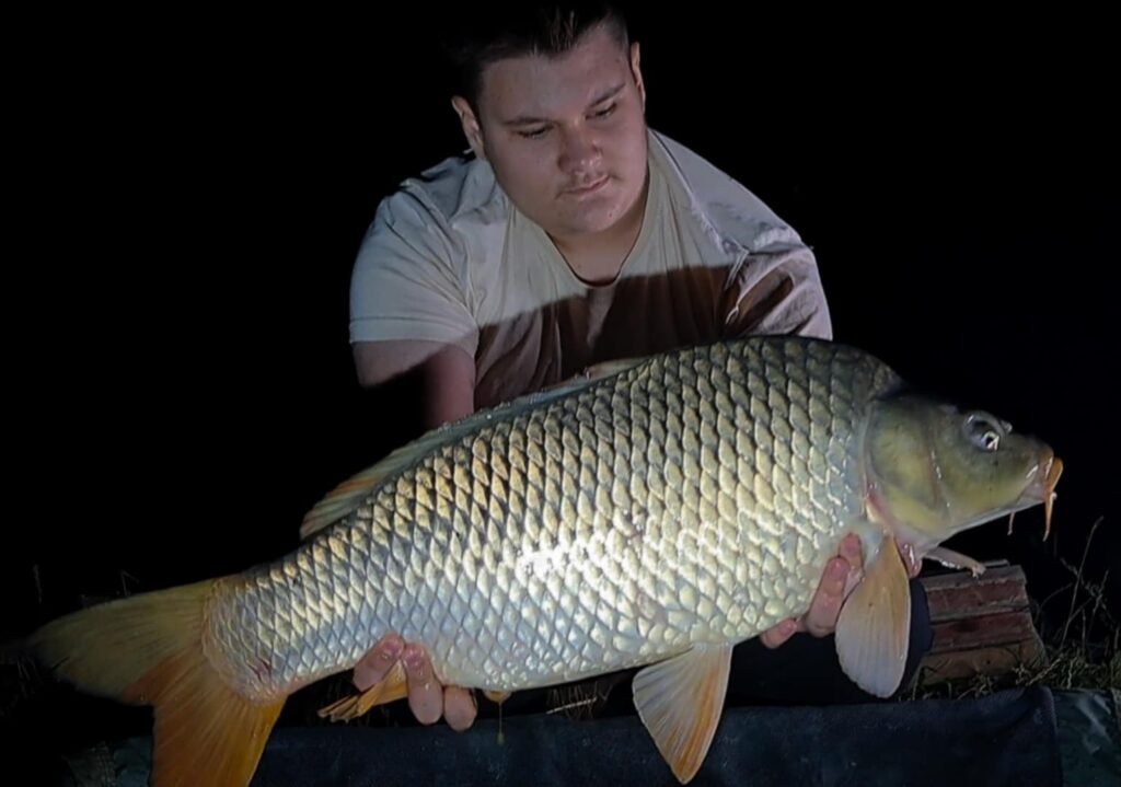 Vadvízi csata éjfélkor – ez a ponty nem adta könnyen magát! 6 att.v XAYBFVHSqZTrOawz8Zqpnux8OS5YoQAuVMS0kVFZg