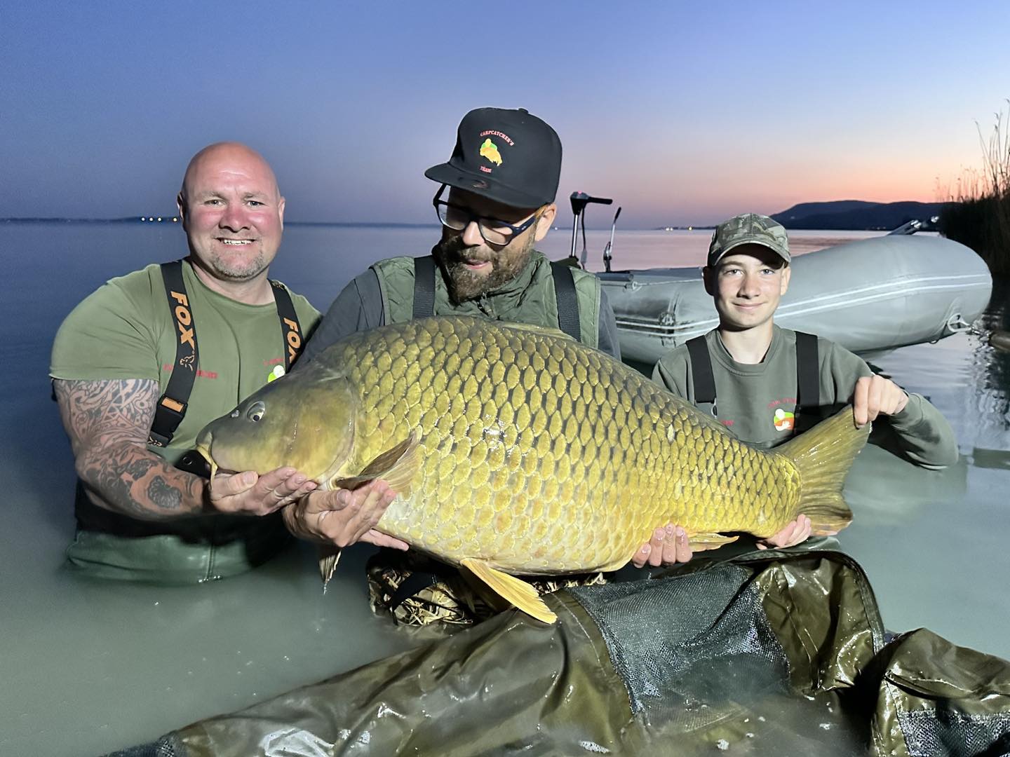 Brutális méretű , 30+os tövest fogtak a Balatonon! 5 Kapitális 30 kg feletti tövest fogtak a Balatonon