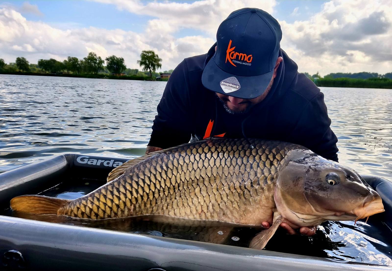 Micsoda túra! A 20+os pontyok tömkelegét egy 30 kg feletti matuzsálem koronázta meg a Tokaji Kovácstón! 22 Toth Sandor Karma Bait 5