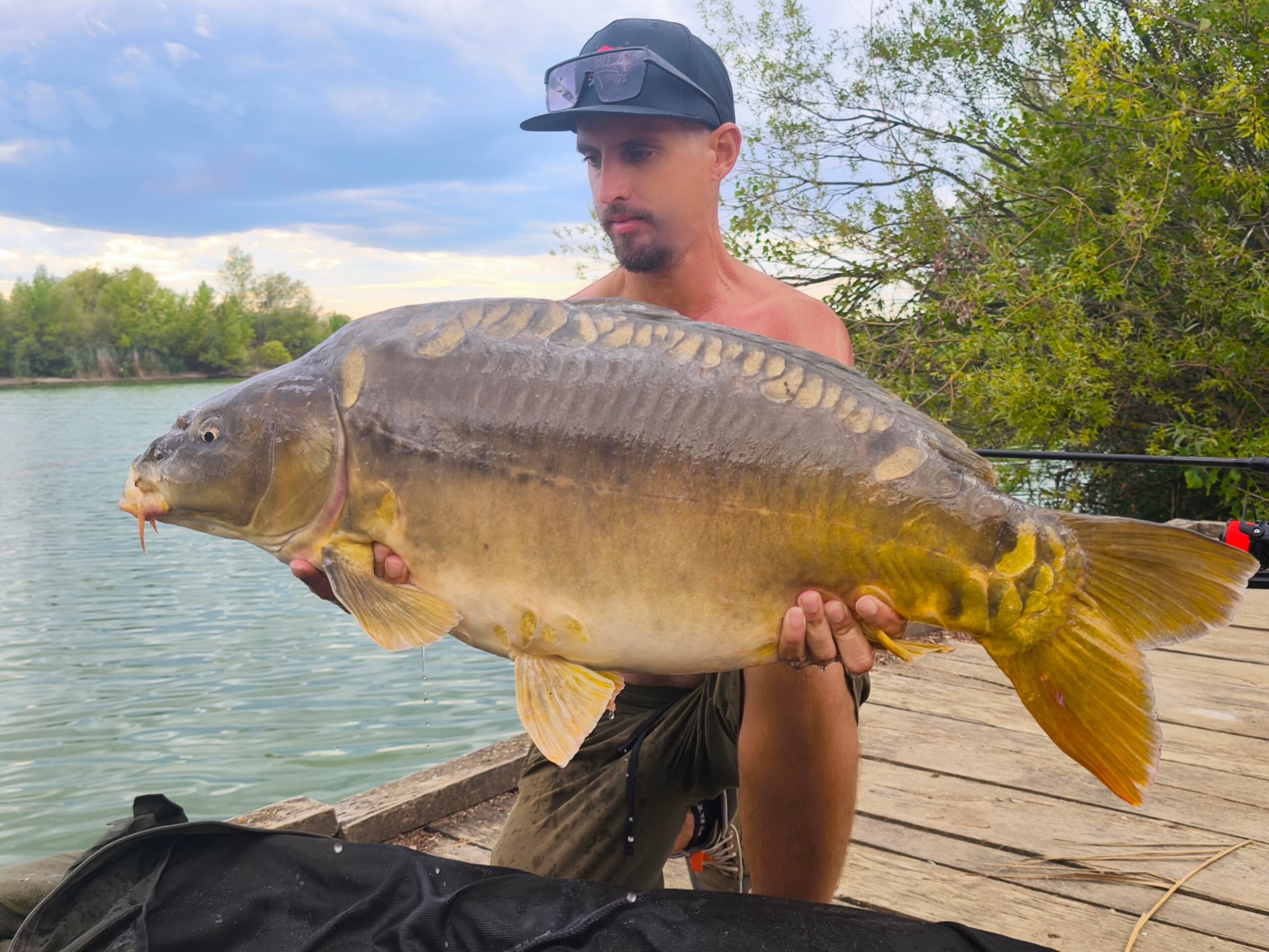 Két egymást követő túrán húzott kapitális pontyokat Varga Krisztián 14 Varga Krisztian pontyokat5 scaled
